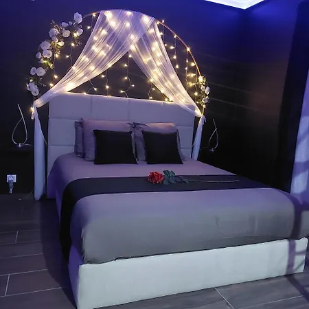 La Nuit Des Secrets 4 Etoiles Avec Jacuzzi Et Sauna *
